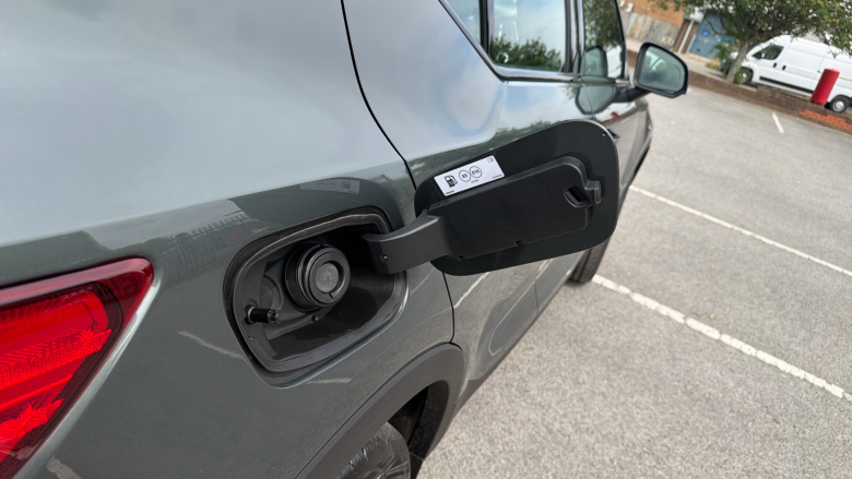 Volvo XC40 2.0 B3P Plus Dark 5dr Auto Petrol Estate